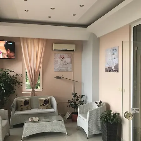 Hotel Briz