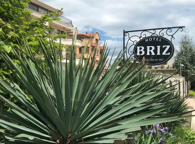 Hotel Briz