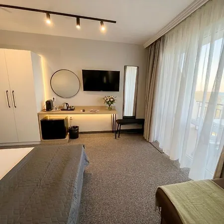 Briz - Free Parking Hotel